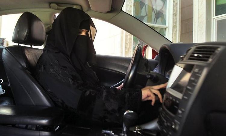 фото девушек Саудовской Аравии