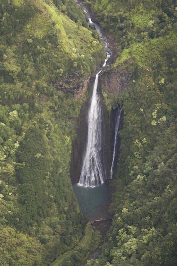  Водопад Манавайопуна