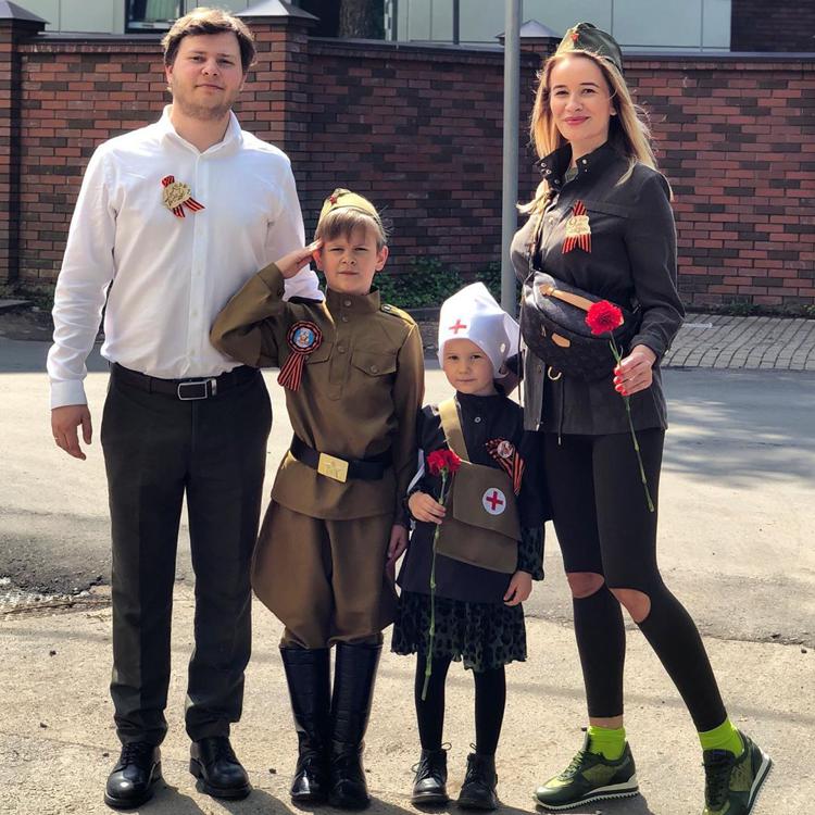 Елена Бушина и ее семья
