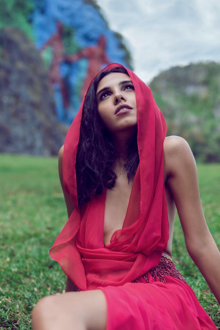 Salma Abu Deif, сексуальная модель и фотомодель