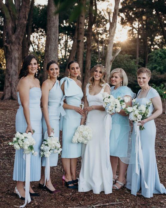 Голубые платья подружки невесты