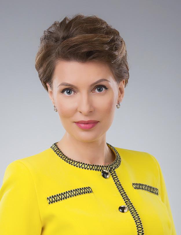 Елена Насачева, симпатичная и многообещающая журналистка 