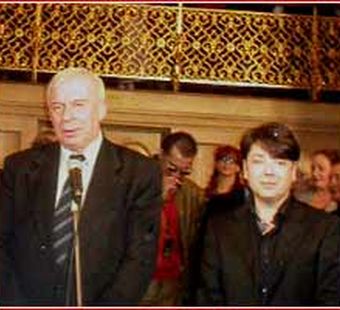 Валентин Юдашкин рассказывает модную историю