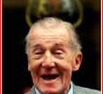 Появится линия мужского прет-а-порте от Hardy Amies