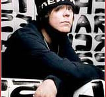 Скончался американский дизайнер Стивен Спрауз