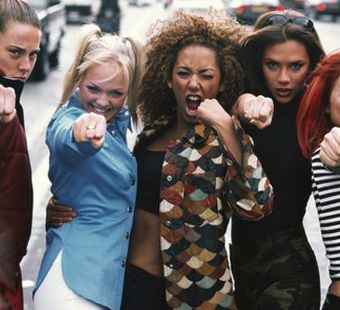 Balenciaga: 10 модных тенденций от Spice Girls на осень 2018